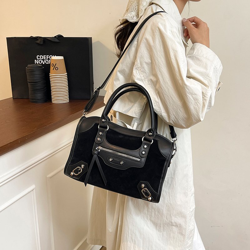 pu leather studded boston bag 9027 (3)