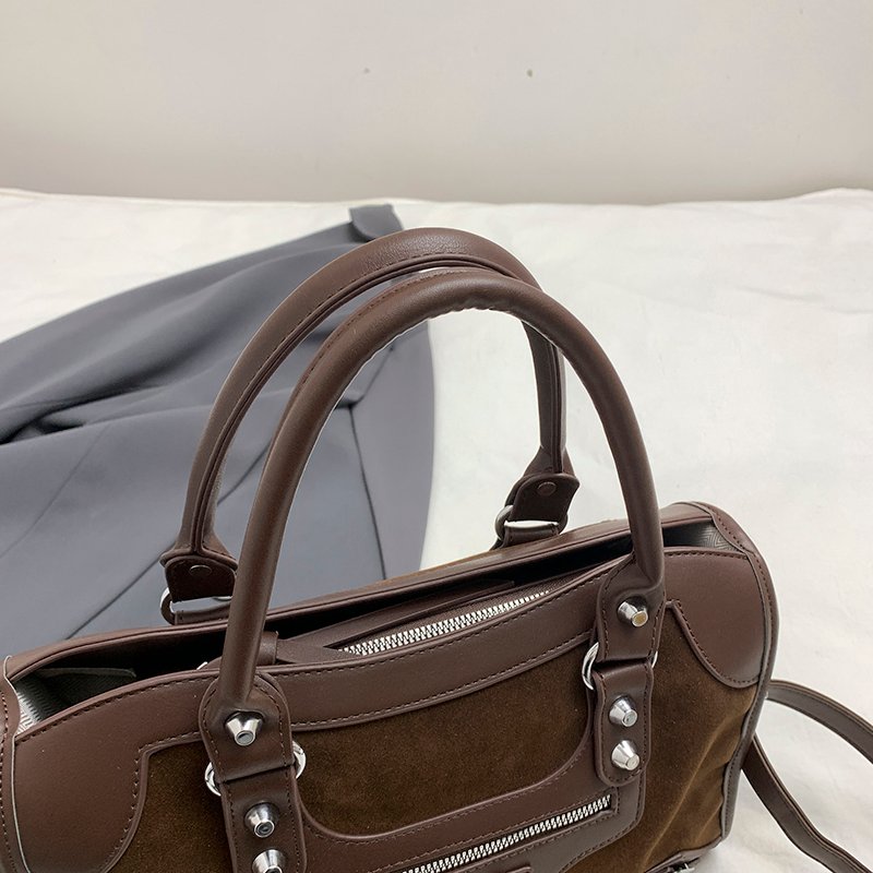 pu leather studded boston bag 9027 (9)