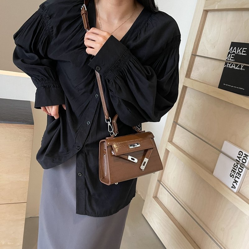 trendy pu leather flap bag 6002 (13)