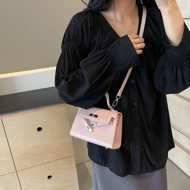 trendy pu leather flap bag 6002 (14)