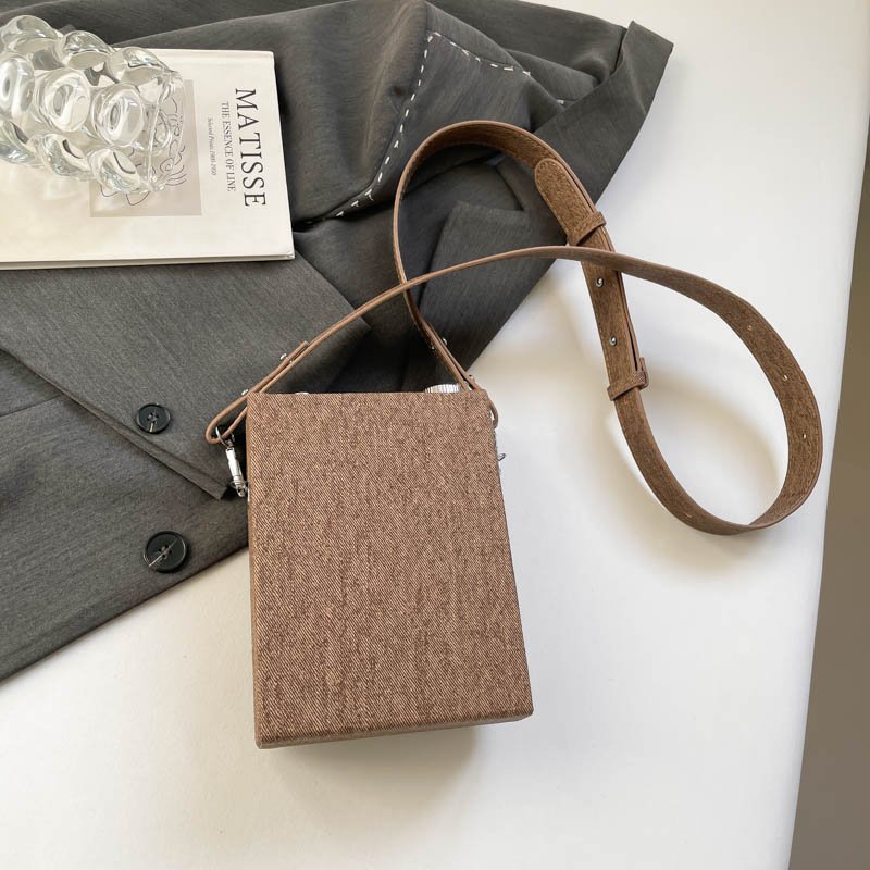 vintage pu leather box bag 6228 (11)