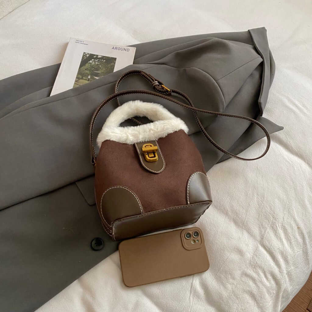 plush trim bucket bag women 8559 (4)