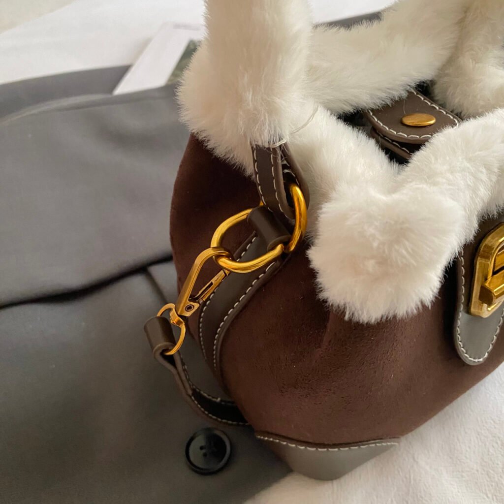 plush trim bucket bag women 8559 (6)