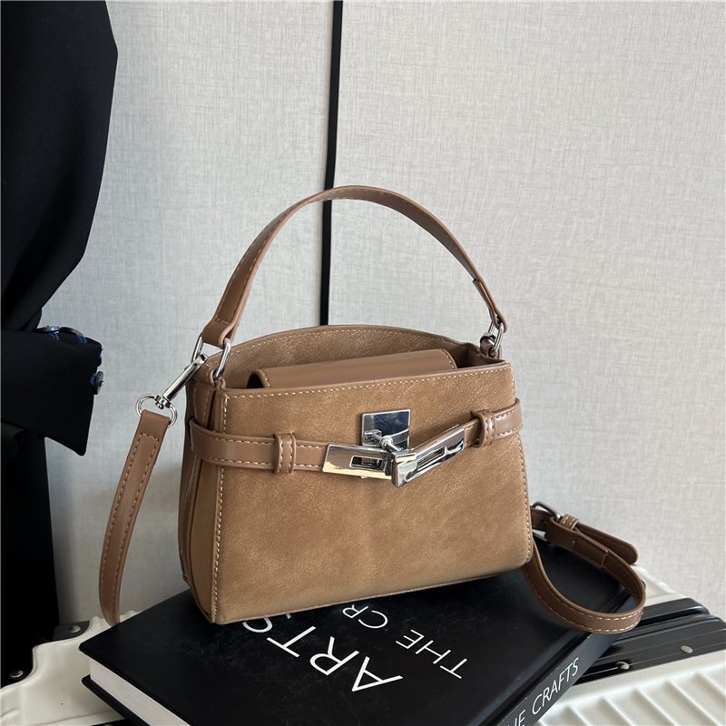 small square lock closure bag women 727 (4)