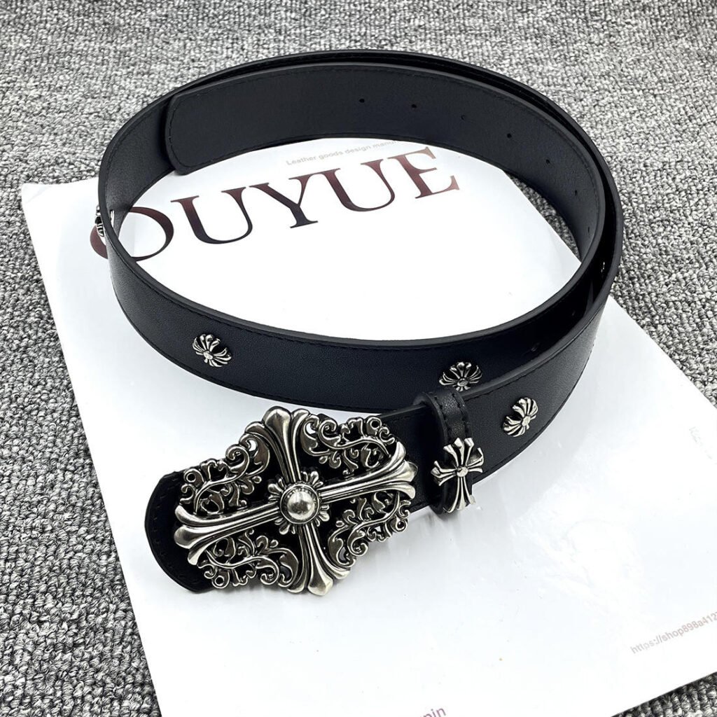 sku 04 black star patterned cross rivet holy sword