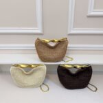 woven straw handbag chain metal handle (1)
